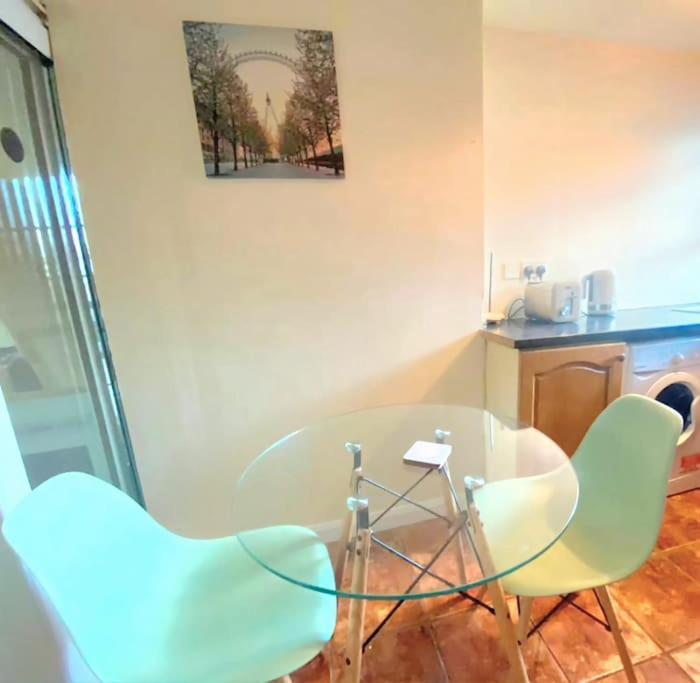Evo A - Gravesend 1 Bedroom Apartment Kültér fotó
